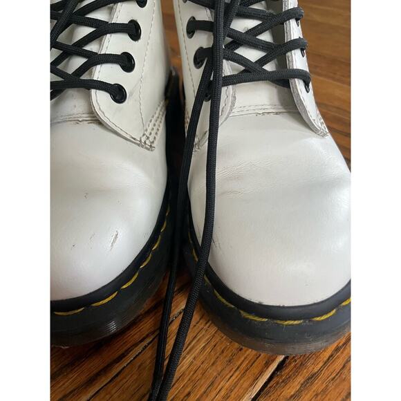 Doc Martens airwair bouncing soles Combat Boot White womens 6, men’s 5 EU 37 - Picture 7 of 9